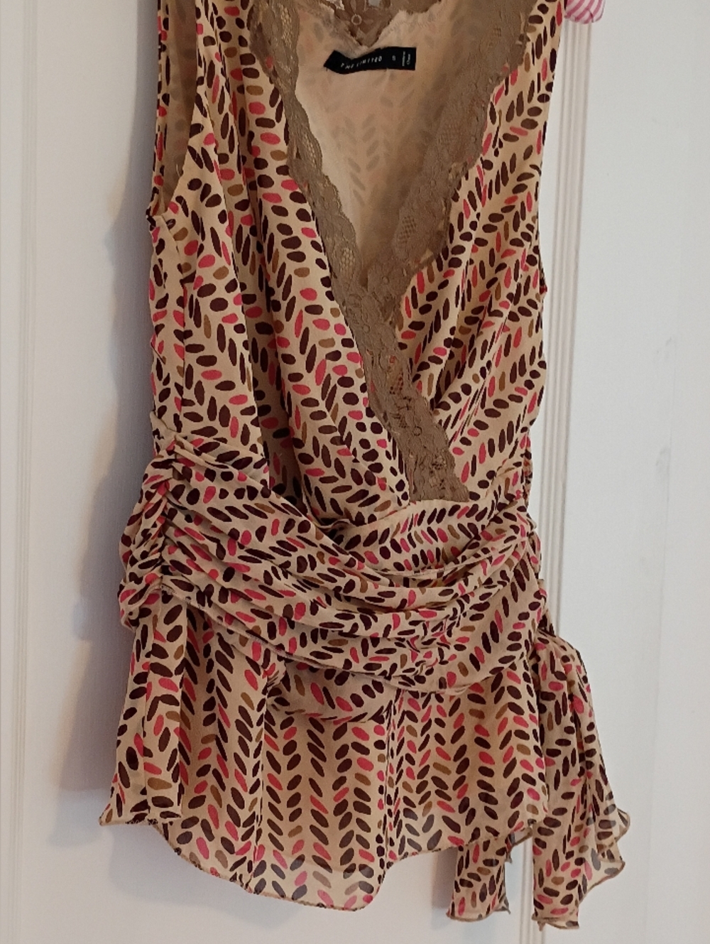Silk Blouse Lace Trim. Pink, Tan & Brown with Sash Bow - Picture 11 of 13